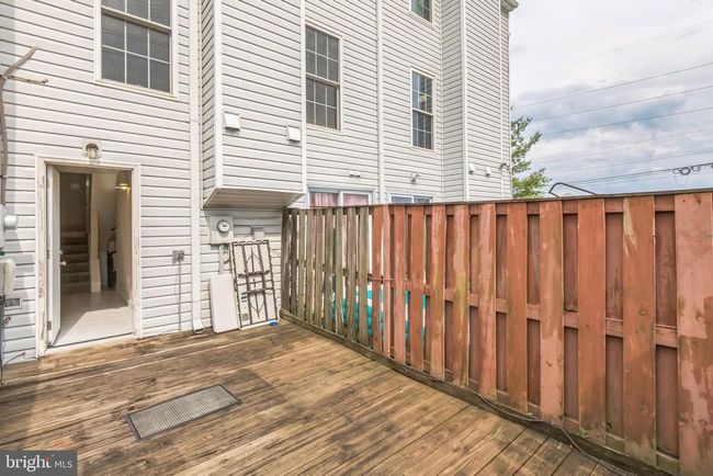 7946 Brighton Way, Townhouse with 3 bedrooms, 2 bathrooms and null parking in MANASSAS VA | Image 25