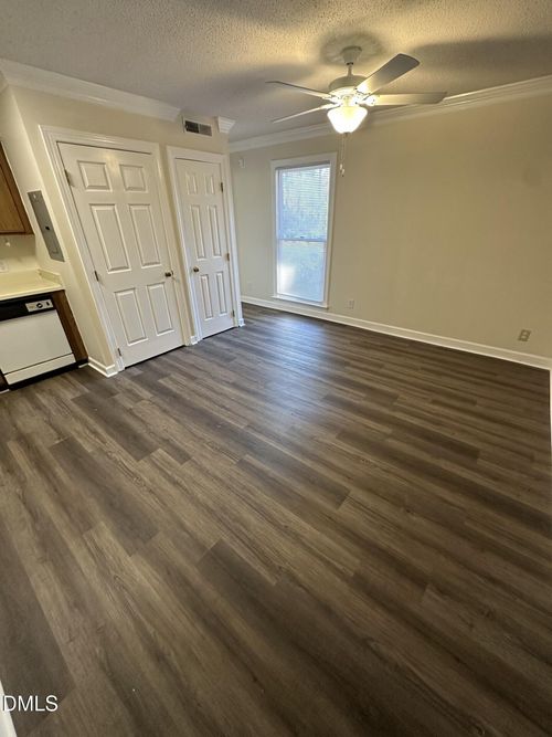 301-3532 Ivy Commons Drive, Raleigh, NC, 27606 | Card Image