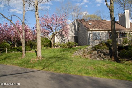 302-302 W Lyon Farm Dr, Greenwich, CT, 06831-4356 | Card Image