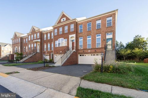 42029 Bushclover Ter, ALDIE, VA, 20105-5633 | Card Image