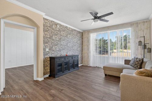 9325-8539 Gate Pkwy W, JACKSONVILLE, FL, 32216-1019 | Card Image