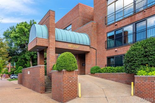 apt-301-4570 Laclede Ave, Saint Louis, MO, 63108-2150 | Card Image