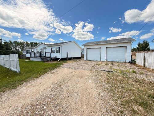 428 N 5 St, Marwayne, AB, T0B2X0 | Card Image