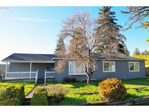 8647 Ne Schuyler St, Portland, OR, 97220 | Card Image