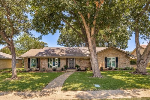 3151 Merrell Rd, Dallas, TX, 75229-5064 | Card Image