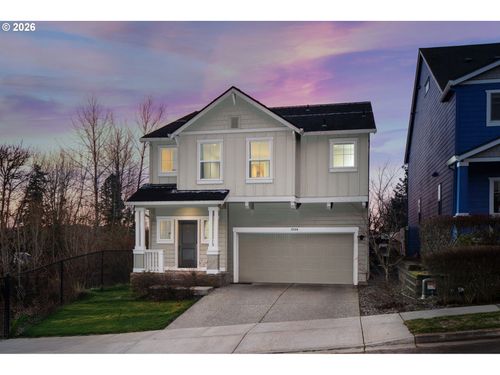 17194 Se Rhododendron St, Happy Valley, OR, 97086-8600 | Card Image