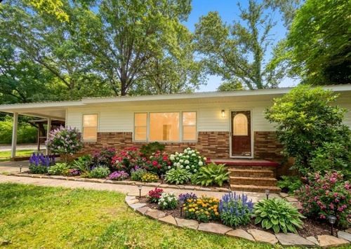 151 Tiny Ridge Dr, Cornelia, GA, 30531-2168 | Card Image