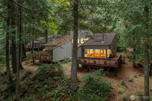 203 E Cutty Sark Dr, Shelton, WA, 98584-9413 | Card Image