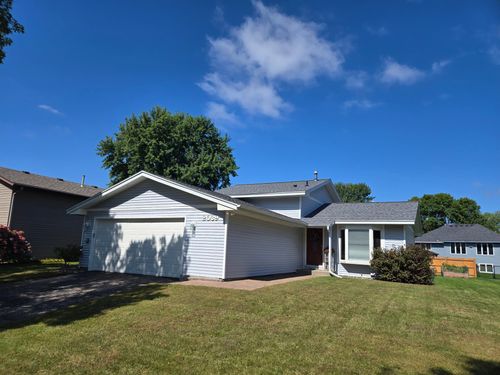 2039 14th St N, Saint Cloud, MN, 56303-1736 | Card Image