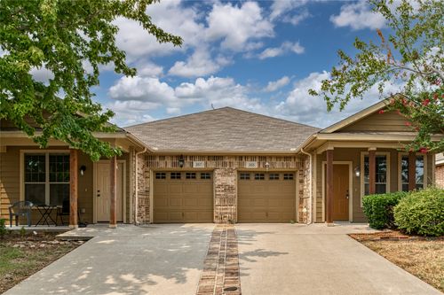 355 Armstrong Ln, Lavon, TX, 75166-1863 | Card Image