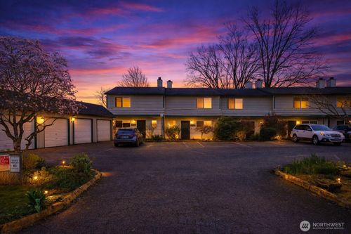 421 Ne 105th St, Vancouver, WA, 98685-5321 | Card Image