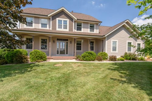 6634306 Primrose Cir, Oconomowoc, WI, 53066-5165 | Card Image
