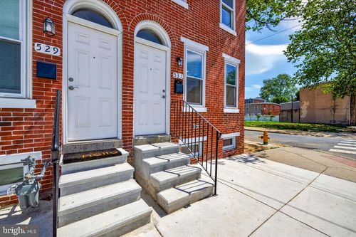 531 E 8th St, WILMINGTON, DE, 19801-4210 | Card Image