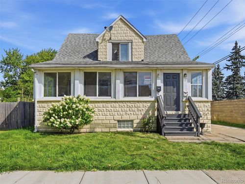30 W Granet Ave, Hazel Park, MI, 48030-2070 | Card Image