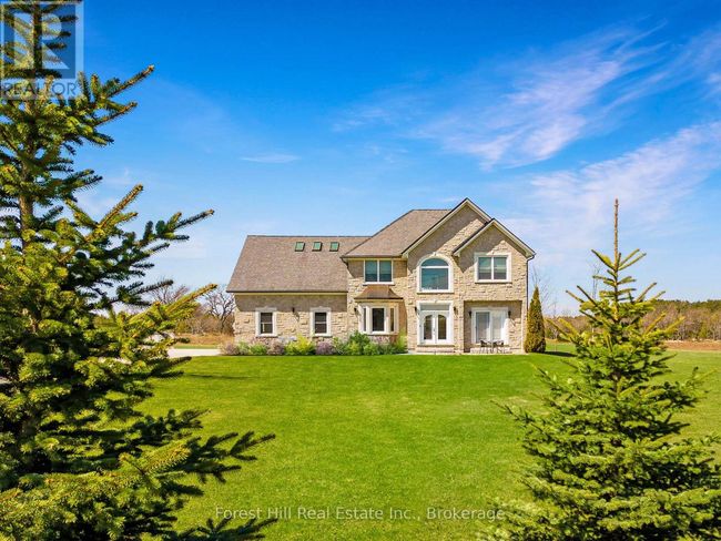 494164 Grey Road 2, House other with 3 bedrooms, 3 bathrooms and 12 parking in Municipality Of Grey Highlands ON | Image 4