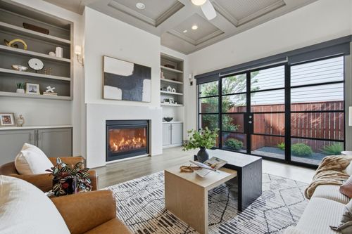 1906 W 25th St, Houston, TX, 77008-1583 | Card Image