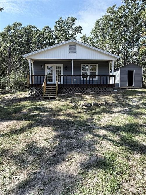 1235 Lakeshore Dr, Cuba, MO, 65453-9615 | Card Image