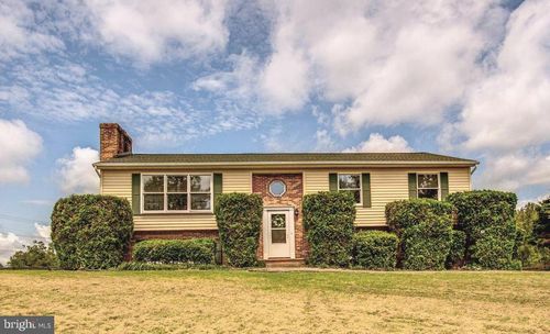 18691 Springs Rd, JEFFERSONTON, VA, 22724-1938 | Card Image
