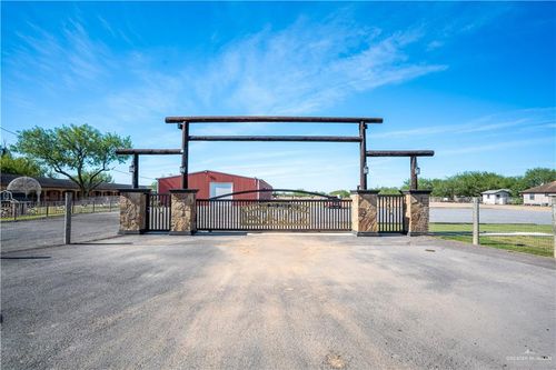 1309 N Gonzalez Rd, Weslaco, TX, 78596-2117 | Card Image