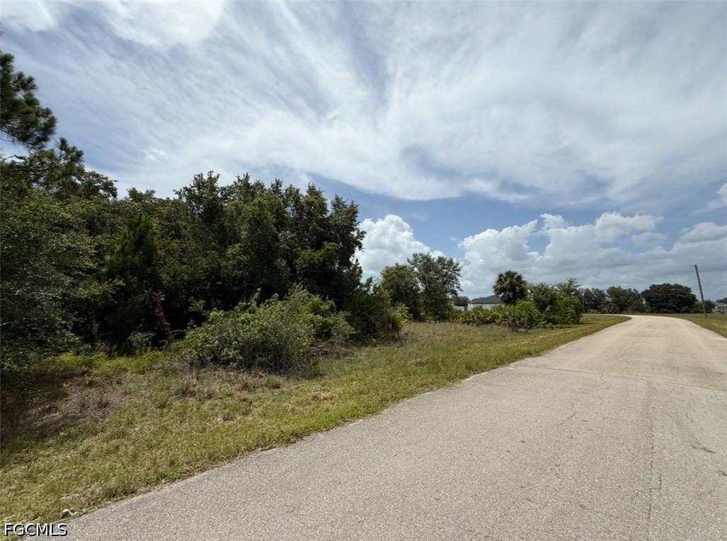 Land in Lehigh Acres 2