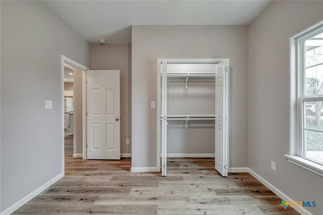 1408 Armstrong St, House other with 3 bedrooms, 2 bathrooms and null parking in Luling TX | Image 18