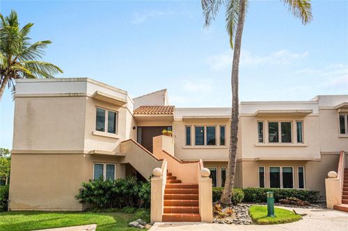 g2-86 Lakeside Villas, VEGA ALTA, PR, 00692 | Card Image