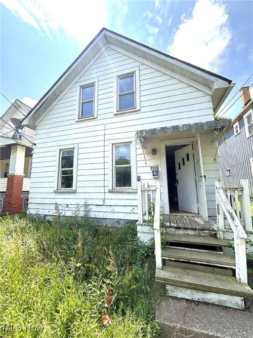 4429 Hyde Ave, Cleveland, OH, 44109-1039 | Card Image