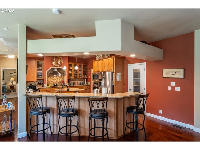 22638 Tiller Trail Hwy, House other with 4 bedrooms, 3 bathrooms and 2 parking in Days Creek OR | Image 5