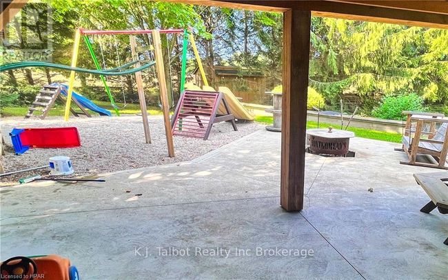 81276 Westmount Line, House other with 3 bedrooms, 4 bathrooms and 10 parking in Goderich ON | Image 37