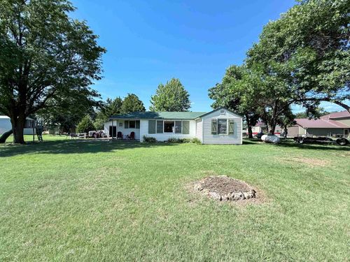37 Shoreline Dr, Geneseo, KS, 67444-9119 | Card Image