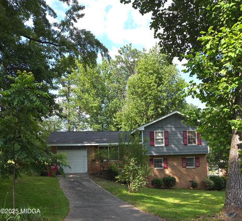 2557 Hyde Park Rd, Macon, GA, 31211-2314 | Card Image