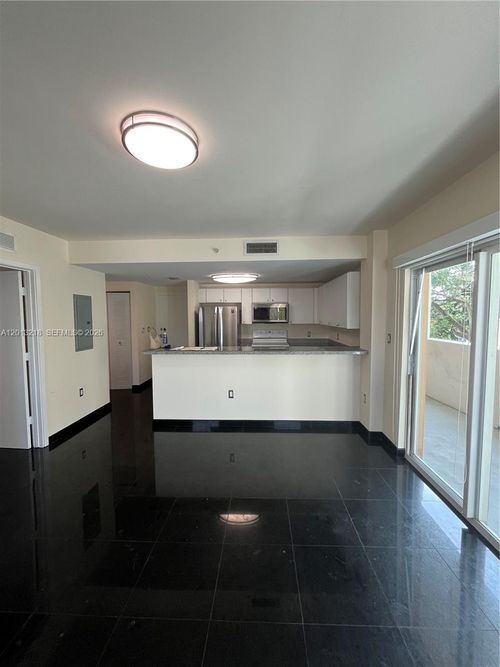 308-2740 Sw 28th Ter, Miami, FL, 33133-3771 | Card Image