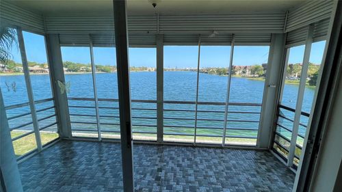 apt-221-447 Ne 195th St, Miami, FL, 33179-3319 | Card Image