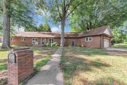 542 Tennessee St, Fairmount, GA, 30139-3047 | Card Image