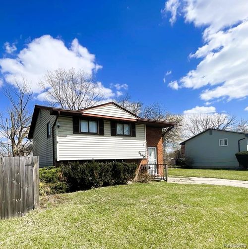 4149 Harriet St, Inkster, MI, 48141-2946 | Card Image