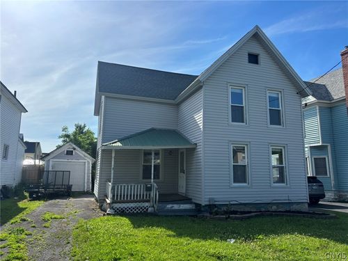 809 Davidson St, Watertown, NY, 13601-1411 | Card Image