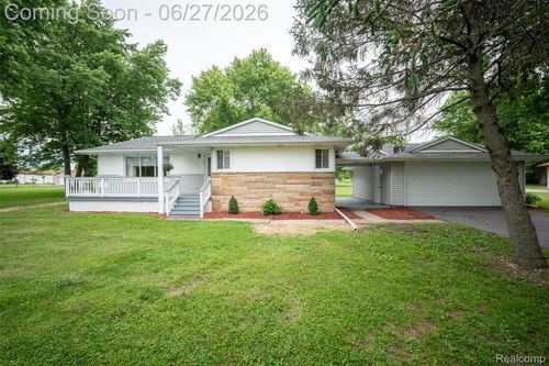 10086 N Lewis Rd, Clio, MI, 48420-7915 | Card Image