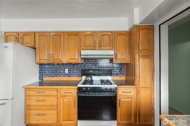 2300 W 2 Nd St, House other with 2 bedrooms, 1 bathrooms and 2 parking in Aberdeen WA | Image 10