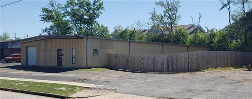 3221 International Dr, Mobile, AL, 36606-3004 | Card Image