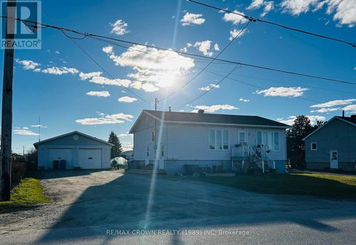 37 De L'Etang Blvd, Kapuskasing, ON, P5N2M6 | Card Image