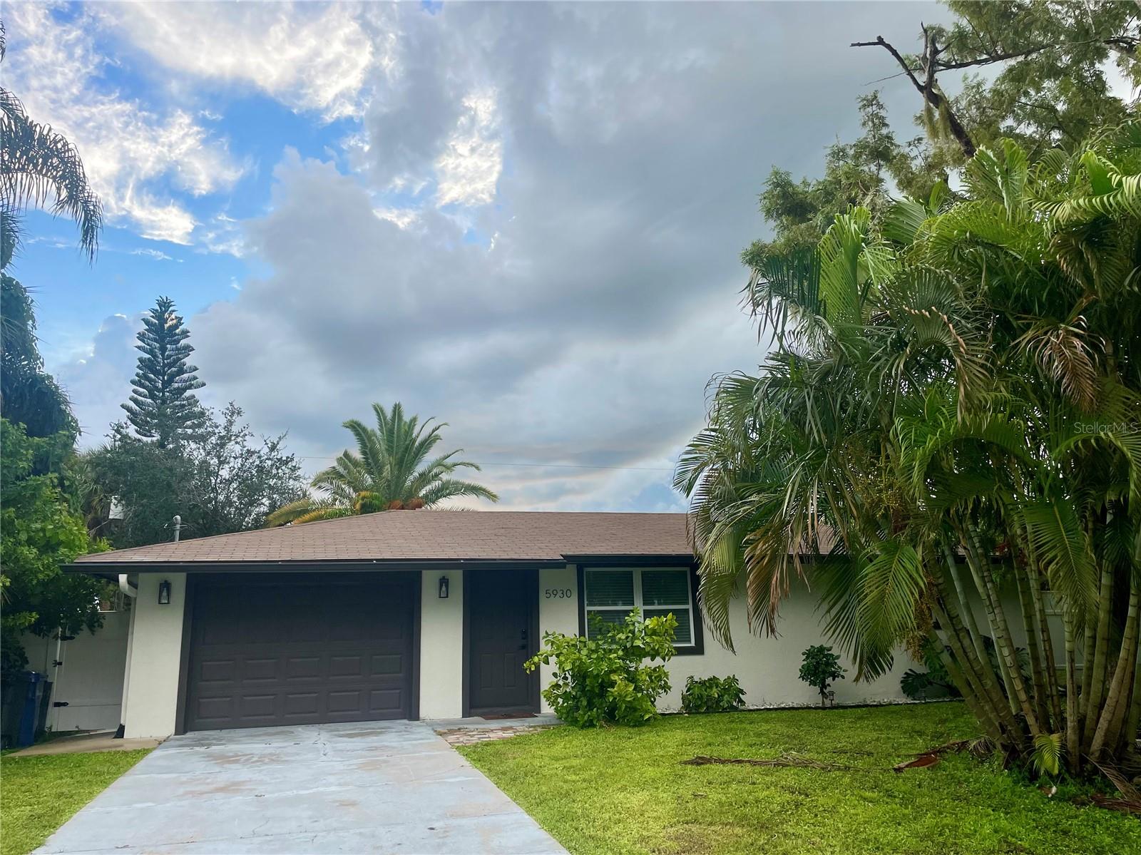 Elton Rd, Venice, FL 34293