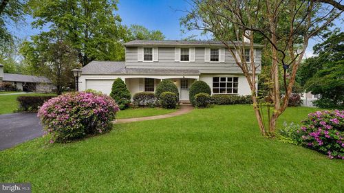687 Bristol Rd, SOUTHAMPTON, PA, 18966-1356 | Card Image