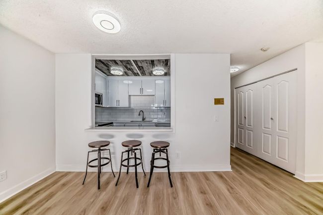 305 - 1712 38 Street Se, Home with 2 bedrooms, 1 bathrooms and 1 parking in Calgary AB | Image 12