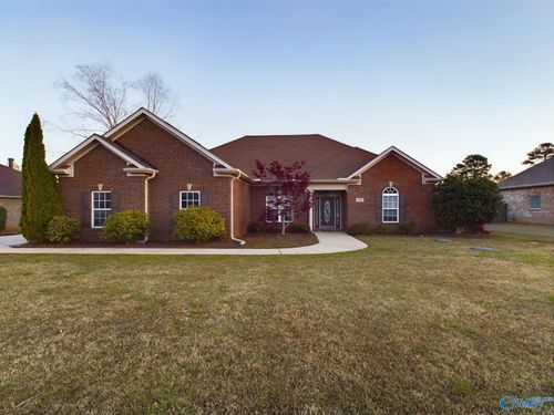 119 Shady Spring Dr, Harvest, AL, 35749-9657 | Card Image