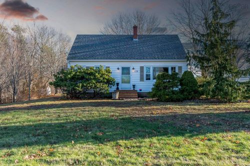 128 Main St, Middleton, NS, B0S1P0 | Card Image