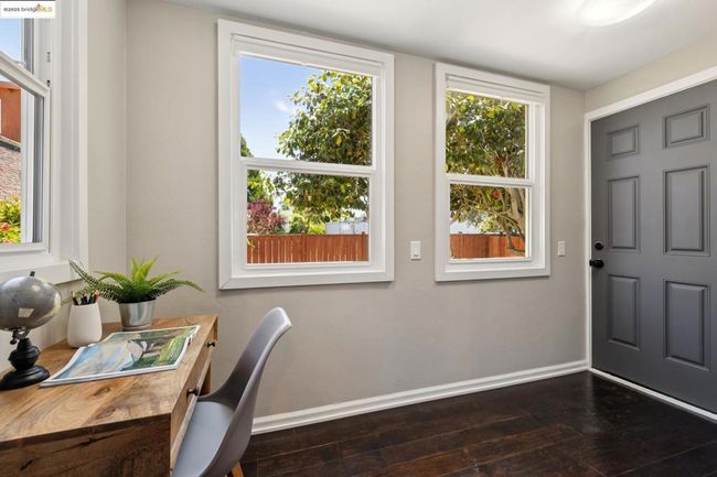 1092 Dwight Way, House other with 2 bedrooms, 2 bathrooms and 1 parking in Berkeley CA | Image 21
