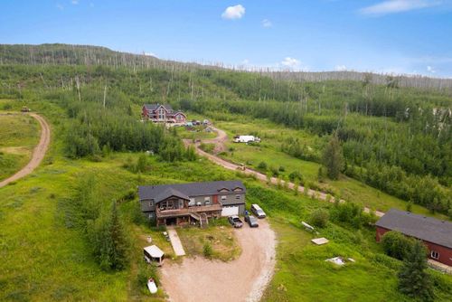 5627 Draper Rd, Fort Mcmurray, AB, T9H0K7 | Card Image