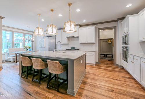 114 Crestview Rd, Raleigh, NC, 27609-4409 | Card Image
