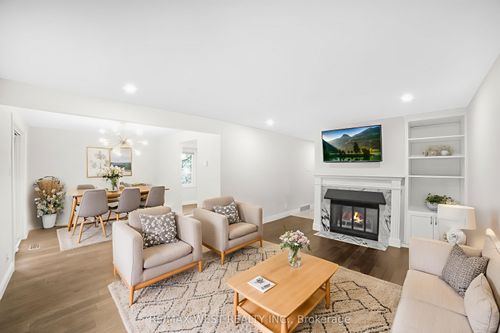 3-1513 Upper Middle Rd, Burlington, ON, L7P4M5 | Card Image