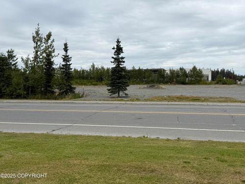 264-260,264 Airport Way, Kenai, AK, 99611-7774 | Card Image